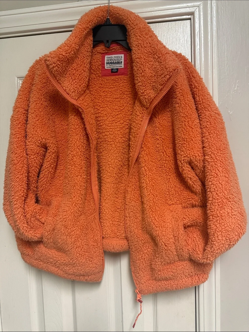 American Eagle. This Feels Seriously HUGGABLE Cozy Orange Sherpa Zip-Up Jacket - Picture 5 of 14